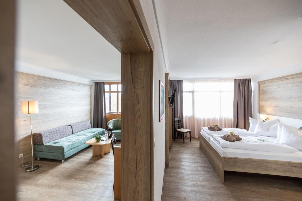 באד גריסבאך Aktivital Hotel מראה חיצוני תמונה